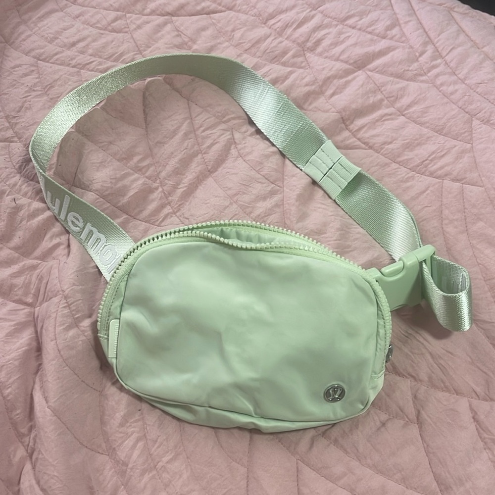 Light Green/Mint Lululemon Belt Bag